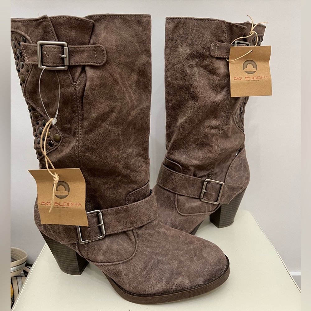 Big Buddha Suede Studded Boots Size 9.5 NWT